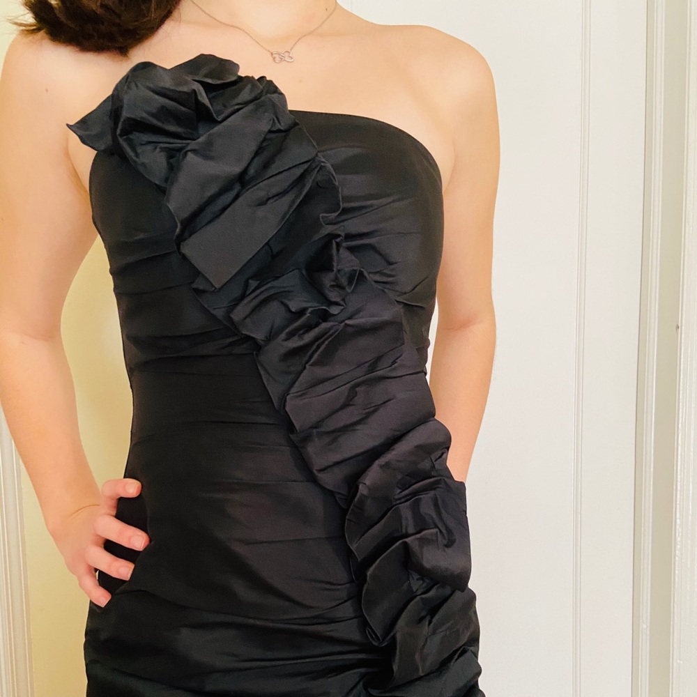 Prom perfect strapless black dress